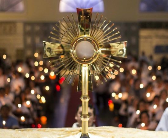 Adoración Eucarística