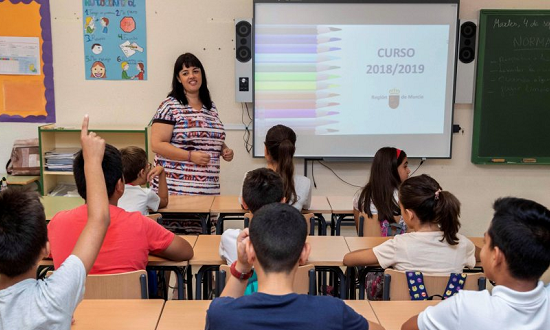 Profesores de religión piden al gobierno “aparcar extremismos”