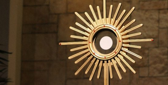 Oración al Santísimo Sacramento