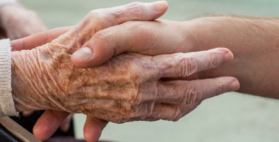 El Congreso de los Diputados de España aprueba por amplia mayoría la ley de eutanasia y suicidio asistido