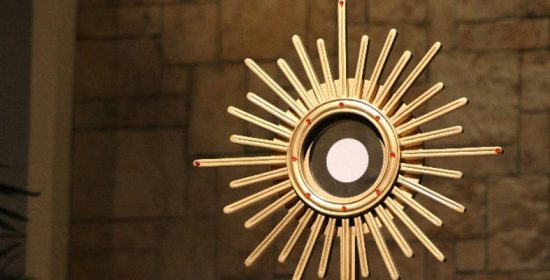 Oración al Santísimo Sacramento