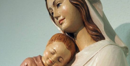 El mundo se conecta a estos santuarios en mayo para el Rosario