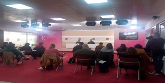 Rueda y nota de prensa final de la Asamblea Plenaria de la CEE