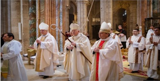 Solemne Celebración Eucarística  Inicio del Ministerio Pastoral de D. Francisco José Prieto Fernández