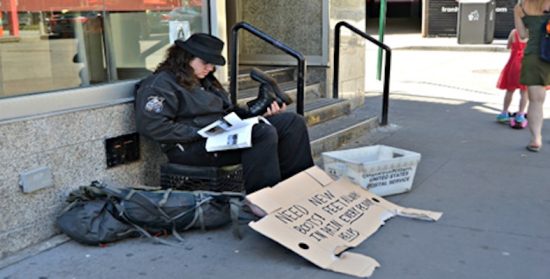 Cuentos con moraleja: “A Dios rogando y con el mazo dando”